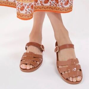 NEW TUCKERNUCK SHOES Cognac Riley Jelly Sandals 7/8